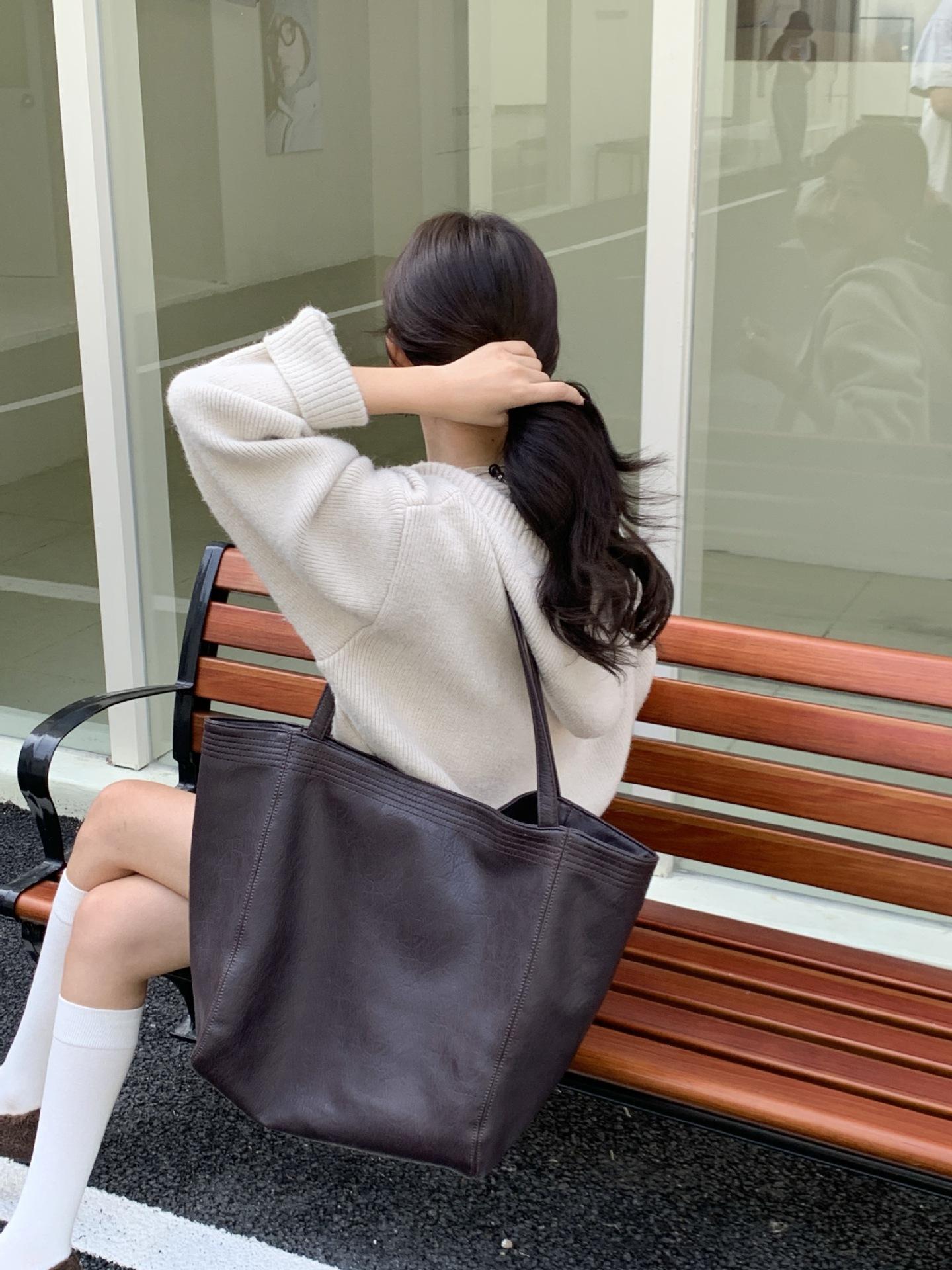 Large Capacity, Fashionable, Minimalist, Relaxed, Soft Leather, High-end, Versatile for Work, Oversized Handbag for Women чёрный
