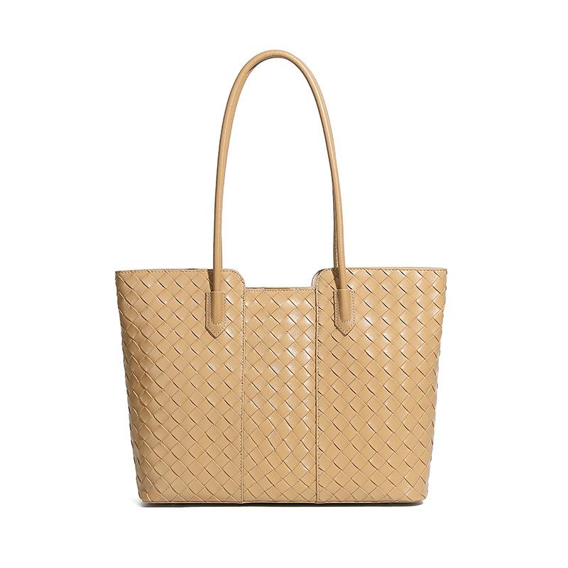 New leather women's bags, cowhide fashion shoulder bags, daily commuting bags, simple wind and large-capacity woven mother and child bags