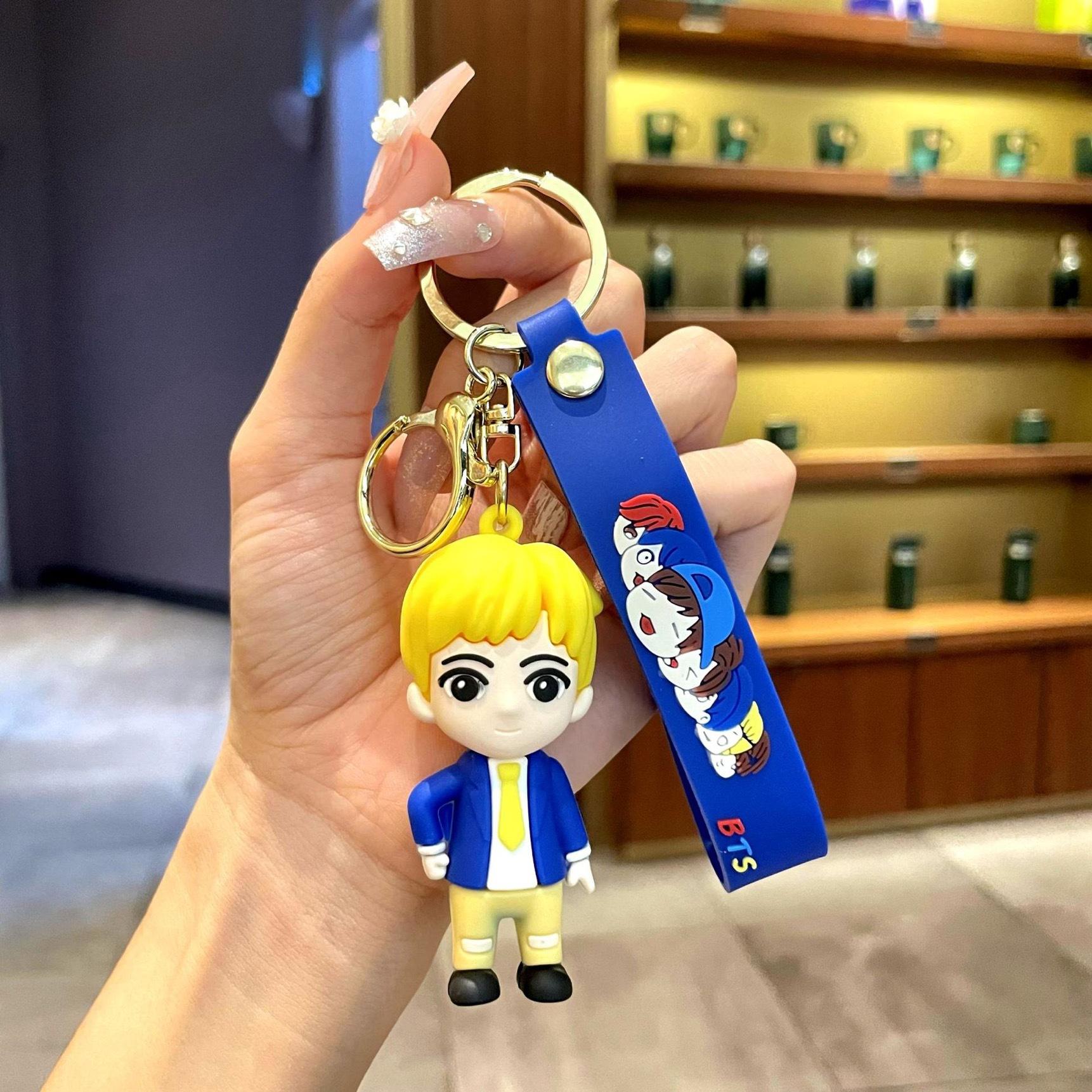 

Анимация Пуленепробиваемый Молодежный Групповой Брелок Подвеска Мужской и Женский Новая Мода Сумка Маленькая Подвеска Брелок для Ключей Автомобиля