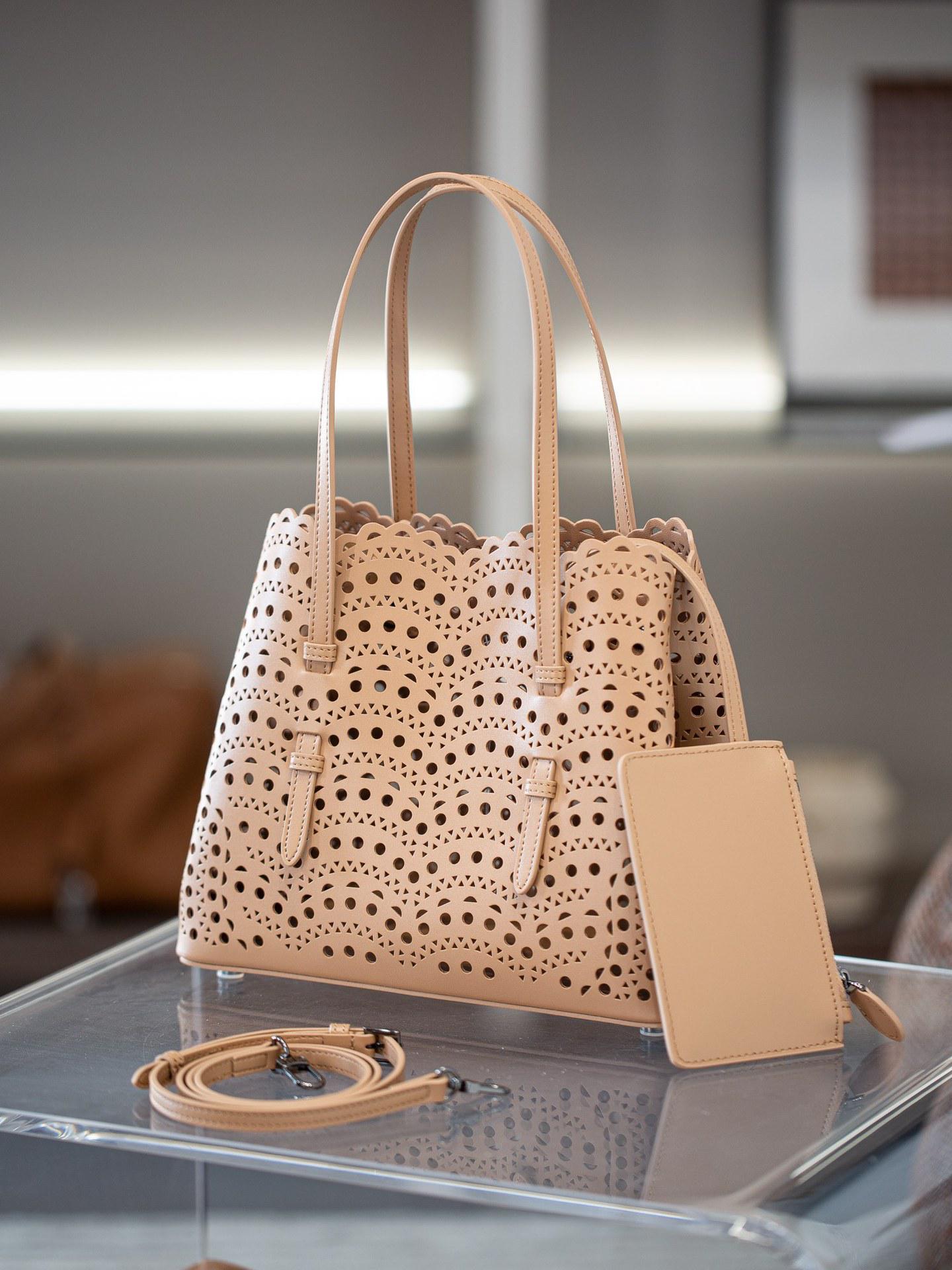 

2025 Нишевая кожаная сумка-корзина кроссбоди с цветочным дизайном для женщин Large: 25x20x12cm