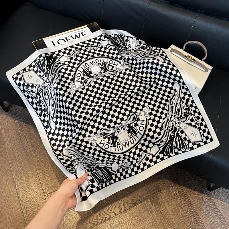 New silk scarf women's fashion versatile high-end small square scarf Korean version neck protection scarf spring and autumn retro scarf binding bag