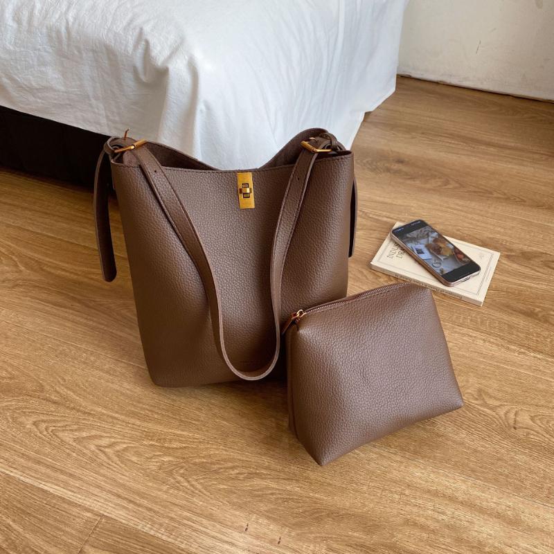 Korean Style Relaxed Shoulder Bag Spring Pu Bucket Bag Minimalist Horiztal Square Magnetic Snap Bag Solid Color Cross Body Bag