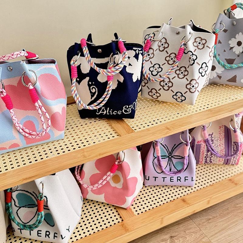 Butterfly Knitted Bucket Bag Women's Fashion Handbag Versatile Knitted Wrist Bag Shopping Handbag Cute Handbag