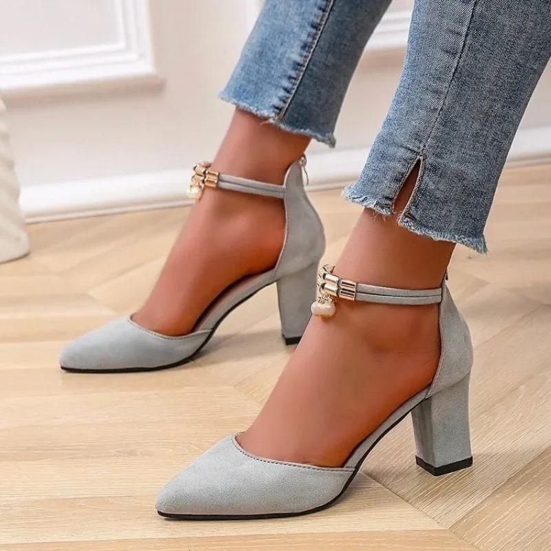 Fashion 2025 High Quality Ankle Strap High Heels Pointed Toe Pearl Metal Decoration Back Zipper Chunky Heel Dress Party Modern Sandals