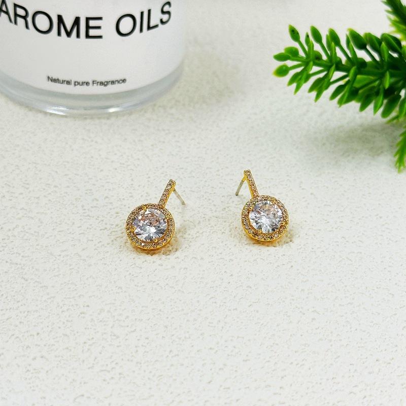 

Fashion, Elegance, Simplicity, Round Zircon Stud Earrings, Exquisite Temperament золотий