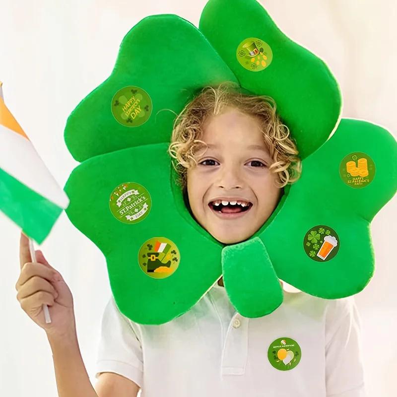 St Patricks Day Green Round Adhesive Sticker Roll 1000PCS Glassine Paper Sealing Labels For Cupcake Beer Mug Gift Packaging Party Decoration Use
