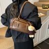 Retro Bag Women's Large Capacity 2025 New Autumn and Winter Casual Shoulder Messenger Bag Popular Commuter Pillow Bag This Year