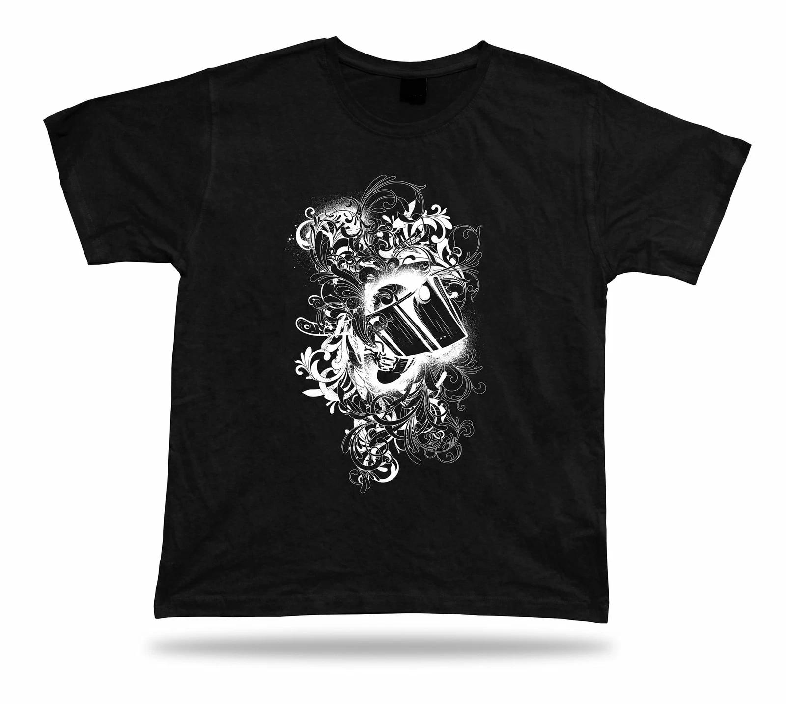 Floral Knife Cut Slice black and white vector stylish tshirt birthday present 3XL
