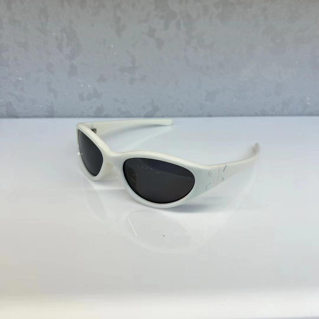 Fashion Stylish Women Sun Glasses Oval Shape  Punk Sunglasses Woman Bicycling Mountaineering Men'S Sunglasses