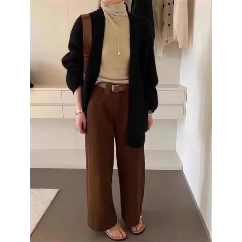 Autumn and Winter Sweater Jacket Women's Loose Lazy Style Loose and Versatile Design Sense Pocket Knitted Cardigan Top Women