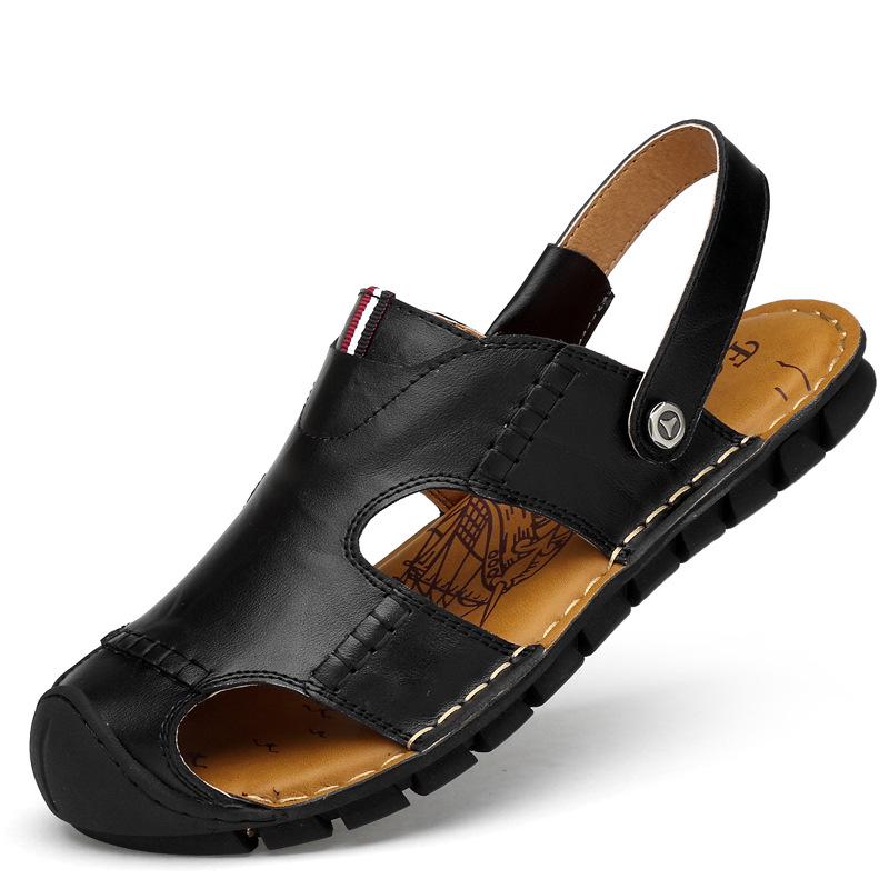 Men's Sandals Leather Beach Two with Summer Trend Korean Version of Fashion Casual Bag Head Men's Personality Soft-soled Leather Shoes Men