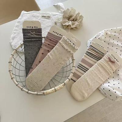 Female Spring and Autumn Sweet Bowknot Boneless In The Tube Pile Socks