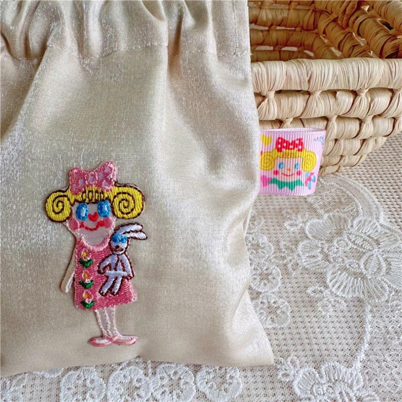 Cartoon Little Girl Mini Makeup Bag Embroidered Cute Girls Portable Pouch Bags Reusable Storage Bags for Women Kawaii Gifts New