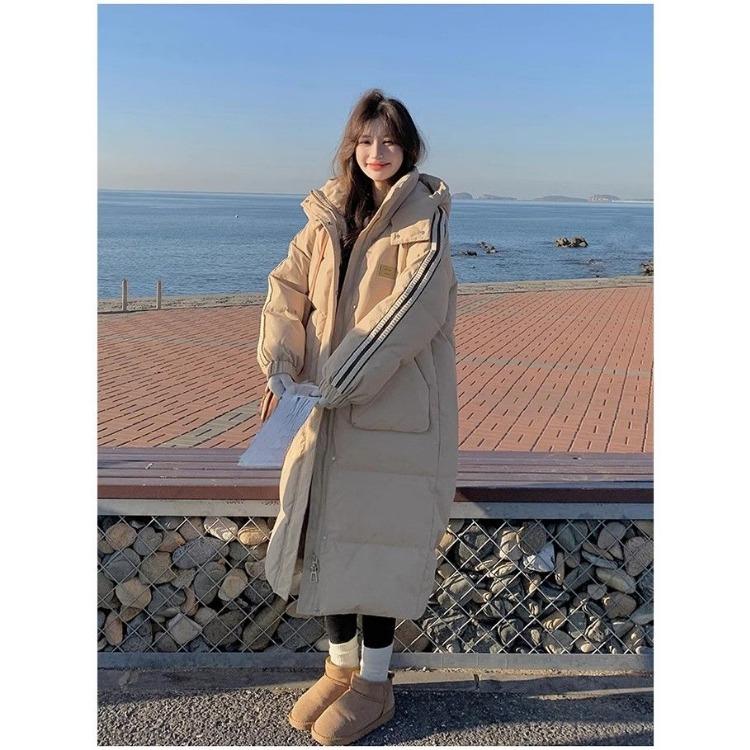 Stay Warm and Look Fashionable with The Knee-length Cotton Padded Down Coat for Women