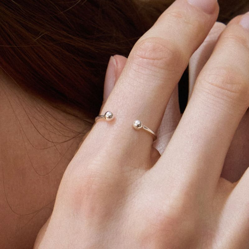 PAIGEFLYNN JEWELRY [Silver 925] Twin Ball Open Ring