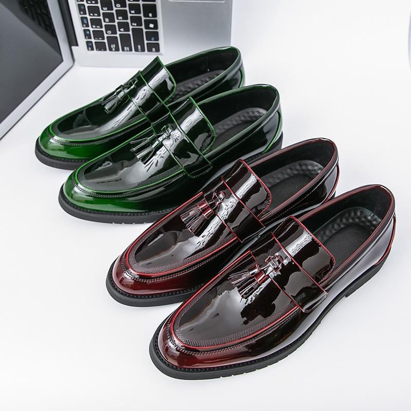 Large size pointed leather shoes men's fringed loafers spring and autumn new men's business casual shoes one-pedal leather shoes