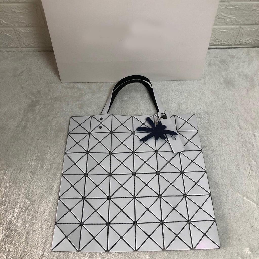 Neue Damen 6-Panel Patchwork Gesteppte Schulter Crossbody Tasche – Vibrating Gold Metallic Irisierende Serie