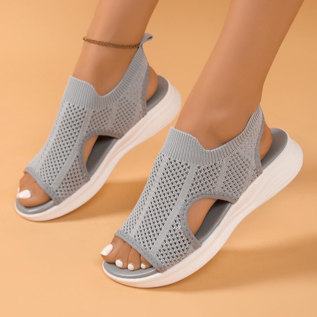 New mesh lightweight soft-soled casual sports women's shoes flat-soled fashion fly-woven student fish sandals women