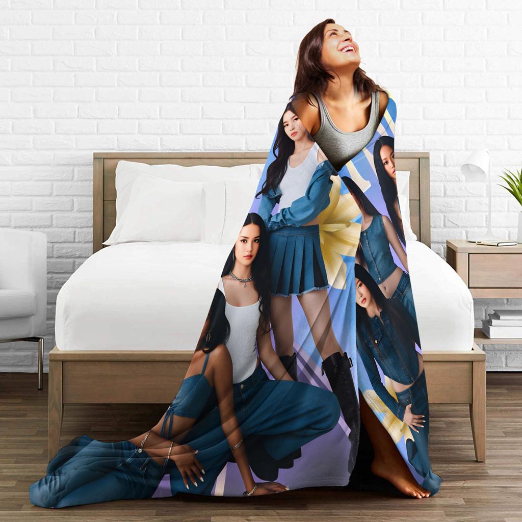 Super Warm Blankets Boy Girl Picnic Katseye Kpop Music Throw Blanket  Flannel Bedspread For Couch Chair Fluffy Sofa Bed Cover