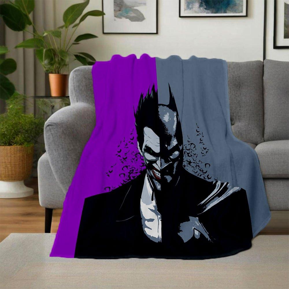 Batman vs Joker: The Ultimate Villain Face off T ShirtBlanket Flannel Throw Blanket for Sofa, Bed, Travel, Camping, Office, Couch, Chair