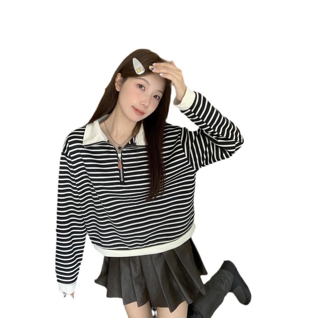 2023 Autumn/Winter Retro Striped Fleece-Lined Polo Neck Cropped Hoodie for Women