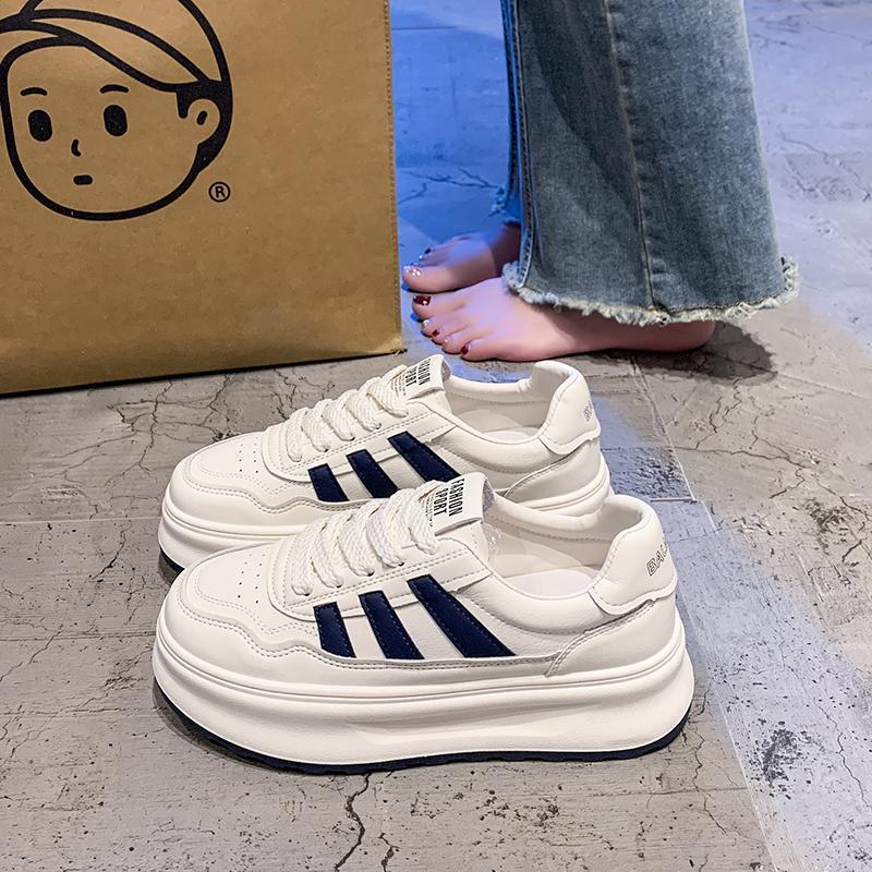 Thick-soled little white shoes women's 2025 new popular autumn sports versatile muffin women's shoes student three-bar board shoes