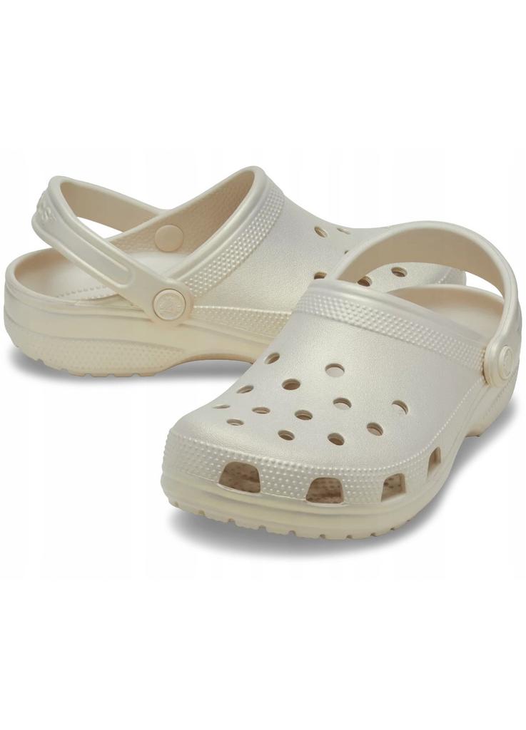 Crocs Classic Pearl Shine Clog 213785 Beige Frappe Marime EU 41-42 Damen Freizeit-Clogs