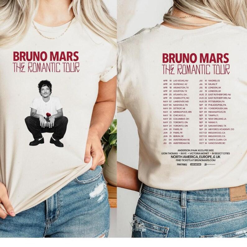 Sommer Mode Bruno Mars Romantische Tour Shirt, Retro Pop Konzert 2026 T-Shirt, Unisex Musik Fan Geschenk Hip Hop Streetwear Übergroßes T-Shirt