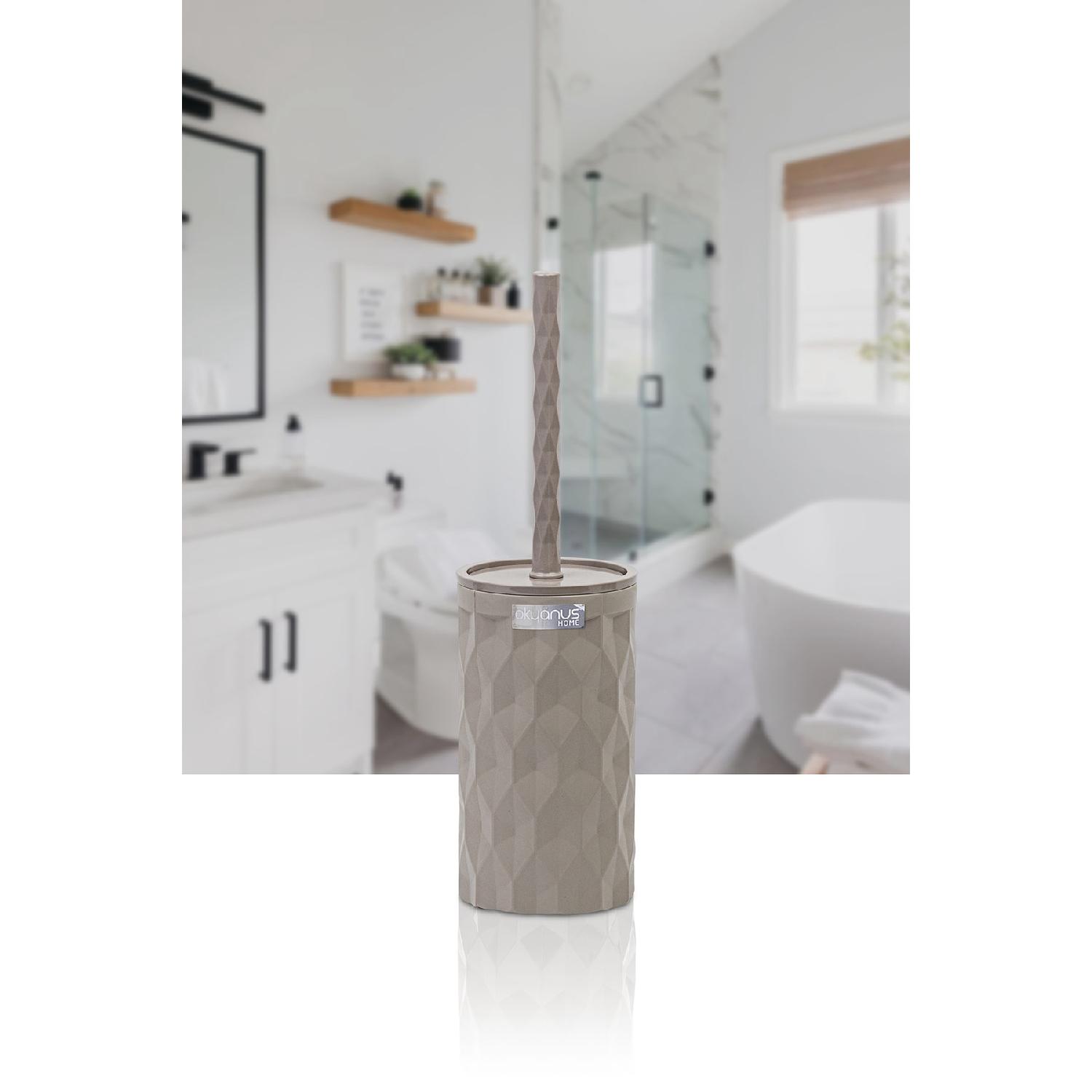 

Силиконовый держатель для туалетной щетки Diamond Mink