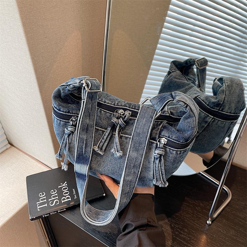 

Популярная маленькая сумка женская новая повседневная универсальная джинсовая сумка-мессенджер на одно плечо под мышкой сумка-пельмень светло-синий