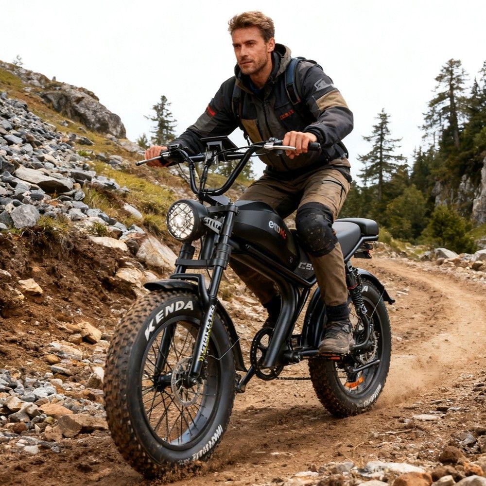 Elektrické kolo EMOKO C93, motor 1000 W, baterie 48 V 20 Ah, maximální rychlost 50-55 km/h, dojezd 75 km a pneumatiky 20*4,0 palce