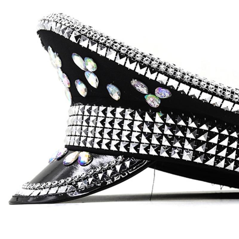 Mit Juwelen besetzte Kapitänsmütze Kristalle Matrosenhut für Disco House Cocktailpartys Urlaub Funkelnde Kristalle für Braut