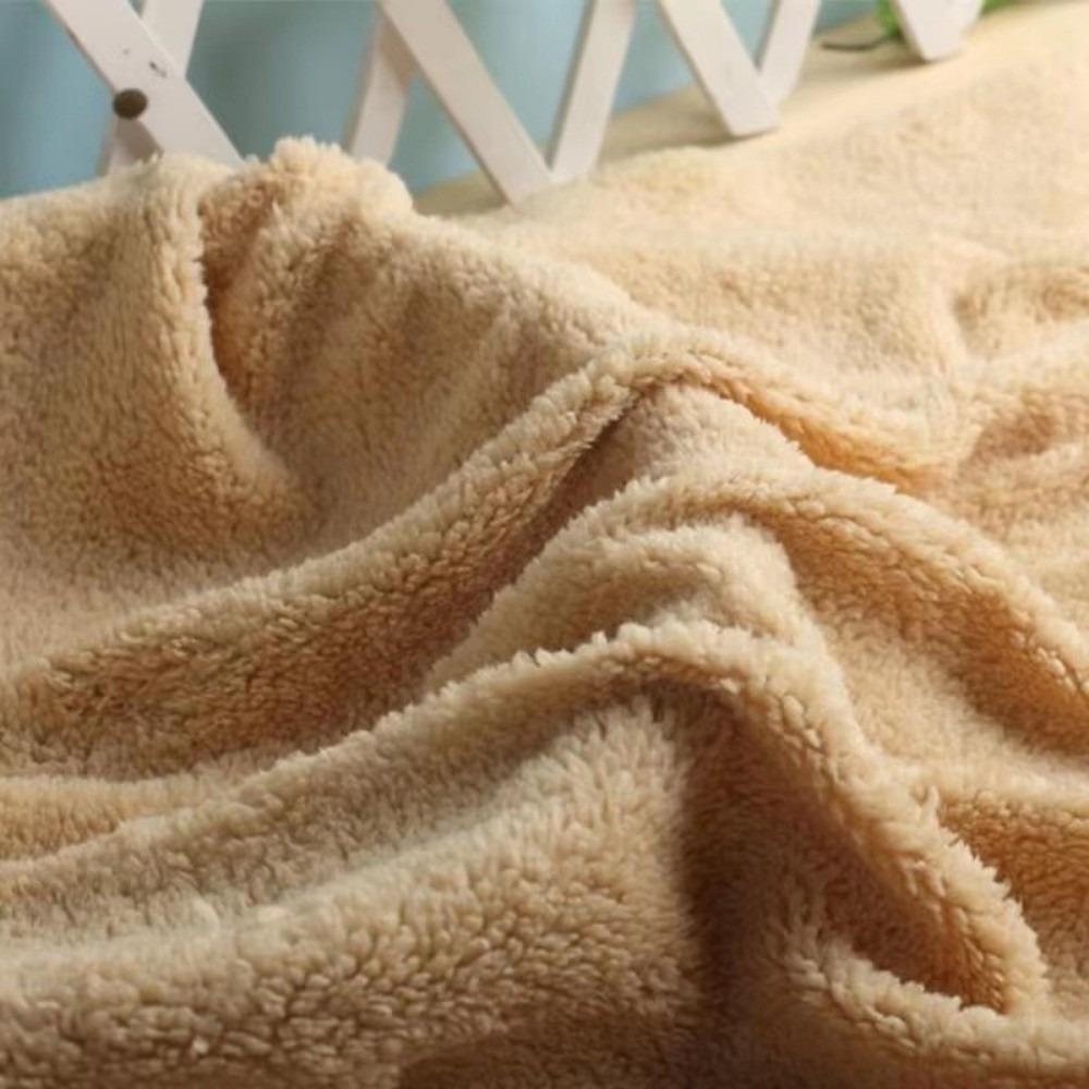 Superweicher Lammveloursstoff 160*100cm Bekleidungsmaterial Einseitiger Veloursstoff Heimtextilien
