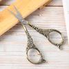 European Retro Scissor DIY Hand Made Cross Stitch Craft Creative Fancy Antique Needlework Tools(Bronze(B01 003 00124) )