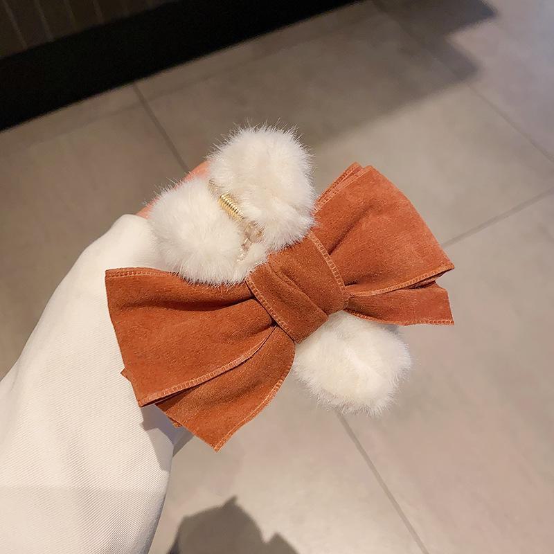 2024 Fall/Winter Plush Oversized Bow Shark Hair Clip