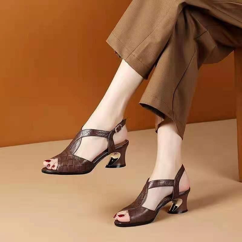 Sandals Women Fish Mouth Medium-heeled 2025 Summer New All-match Back Straps Thick-heeled Women's Shoes with Soft Bottom