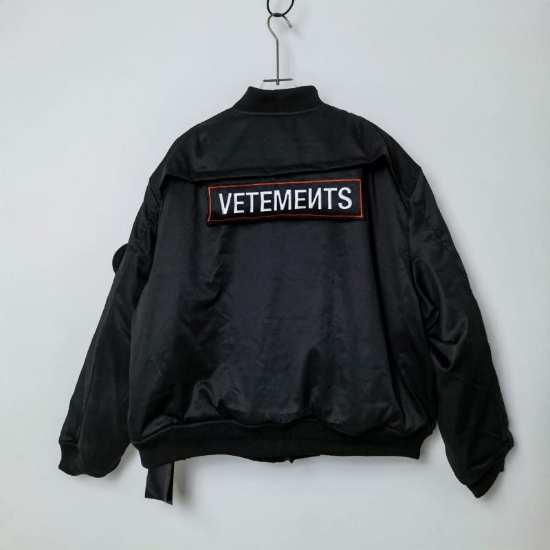 Unisex PU Biker Jacket With Embroidery Patchwork Design Windproof Water Resistant Streetwear