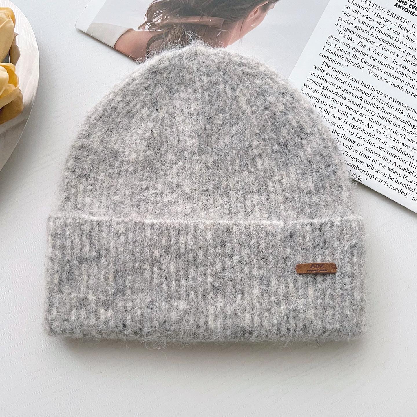 

2025 Solid Color Knitted Beanies Hat Winter Warm Women Wool Hat Multicolor Skullies Caps Soft Elastic Cap Sport Bonnet Gorro