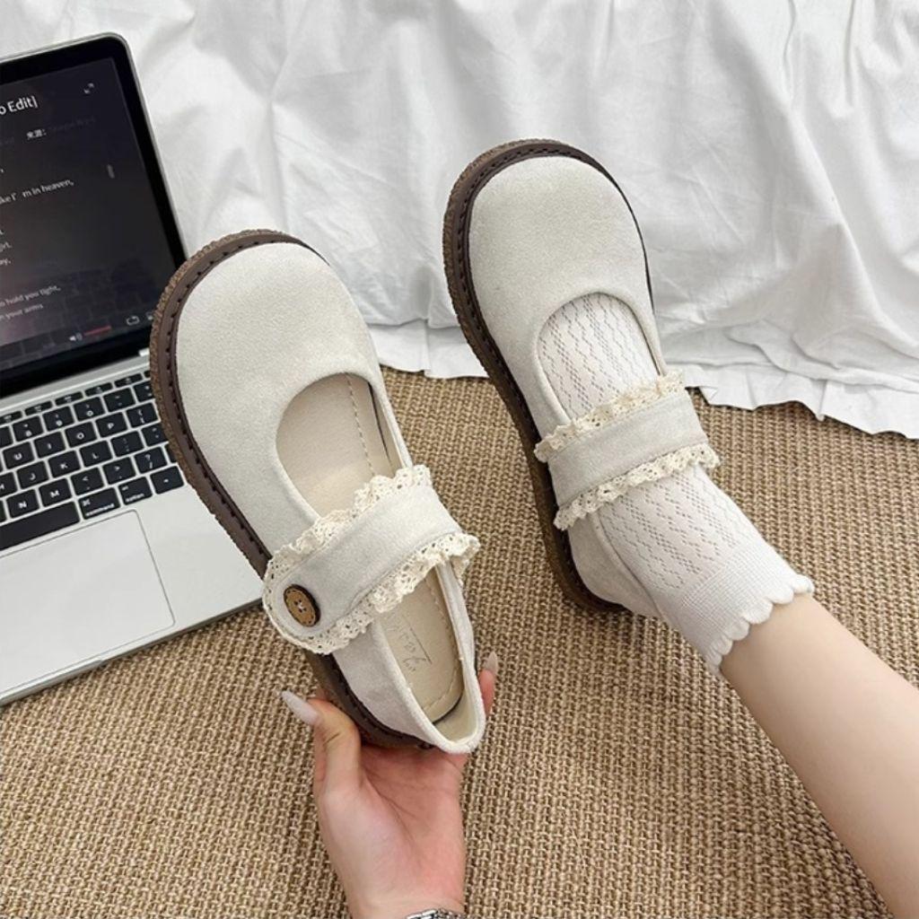 Soft Sole Comfortable Mary Jane Shoes Women's Spring 2025 New Retro Fashion Versatile Velcro Light Mouth Single Shoes