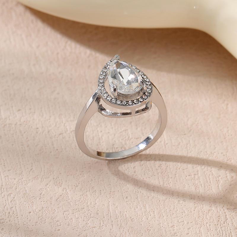 Water Drop Type Diamond-set Niche Jewelry High-end Sense Versatile Women's Multi-color Ring