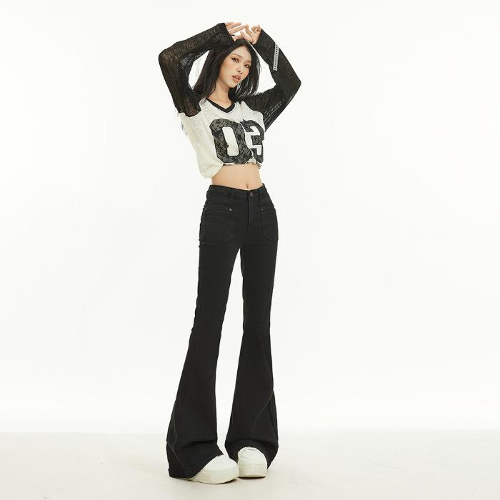 

Autumn 2024 Women s Retro Micro-flare Pants - Slimming, Elegant, Versatile Denim Bell Bottoms with Velvet. Medium