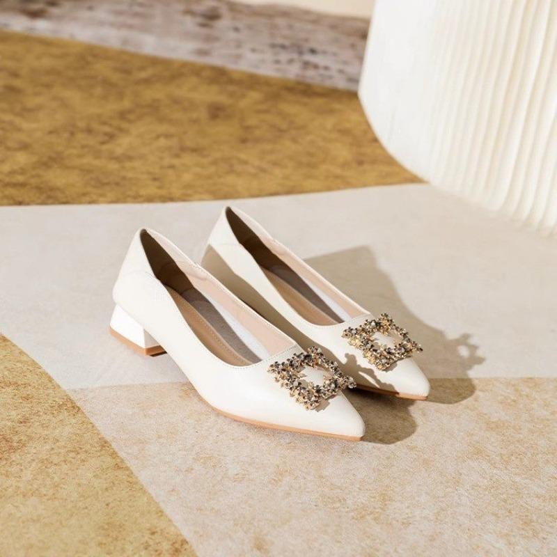 Qianjin Wind Thick Heel Single Shoes Women's Spring New Pointed Head Shallow Mouth Square Buckle Rhinestone Versatile Temperament High Heels