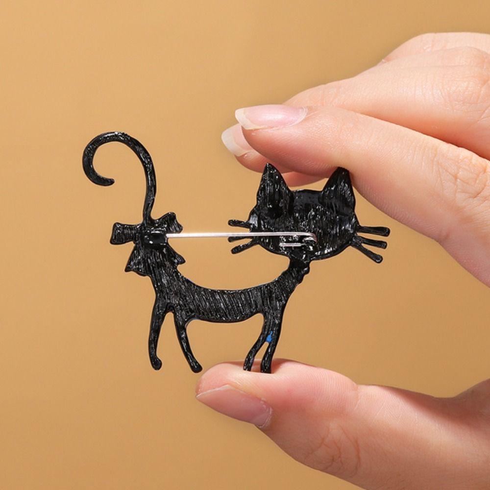 Geometric Dripping Oil Cat Brooch Retro Metal  Animal Pin Corsage Ornament  Western-style Clothes