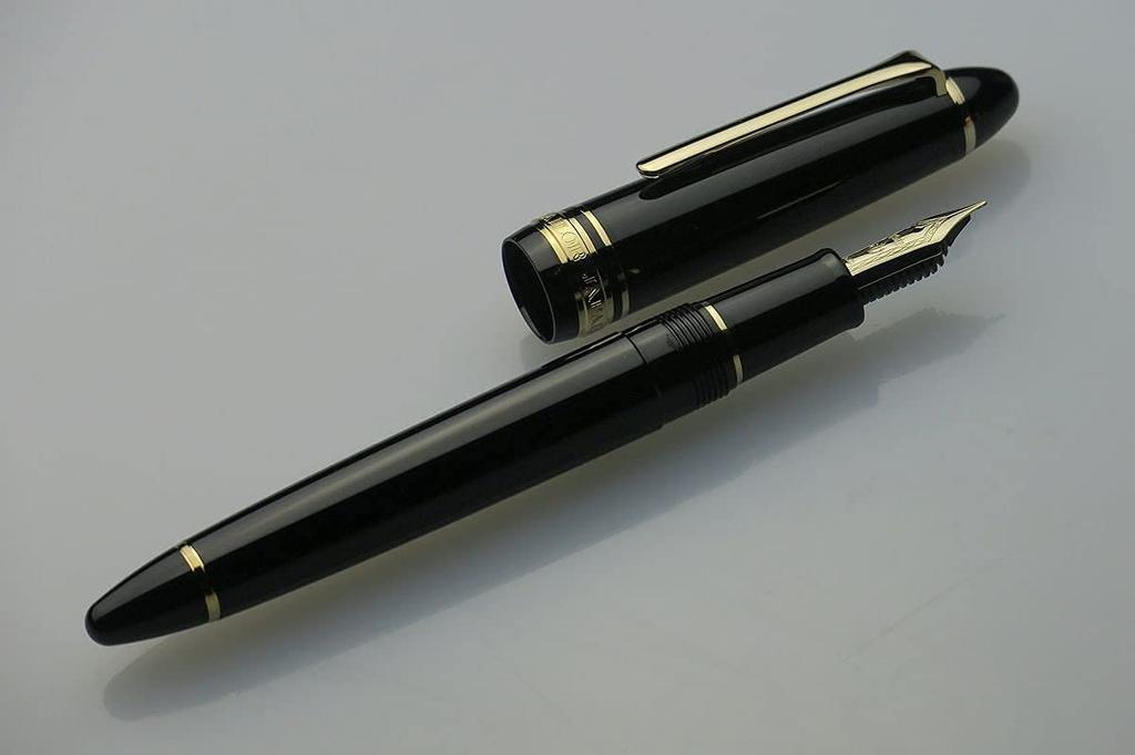 Sailor Fountain Pen Profit Casual Gold Trim Black Medium Nib 11-0570-420