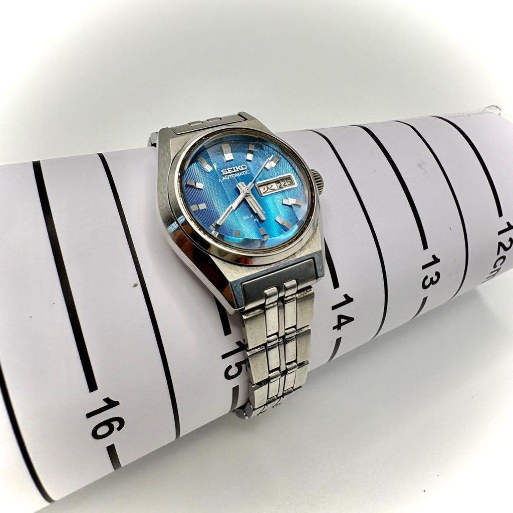 Used [Working Item] SEIKO Ladies Watch 2206-0550 Vintage