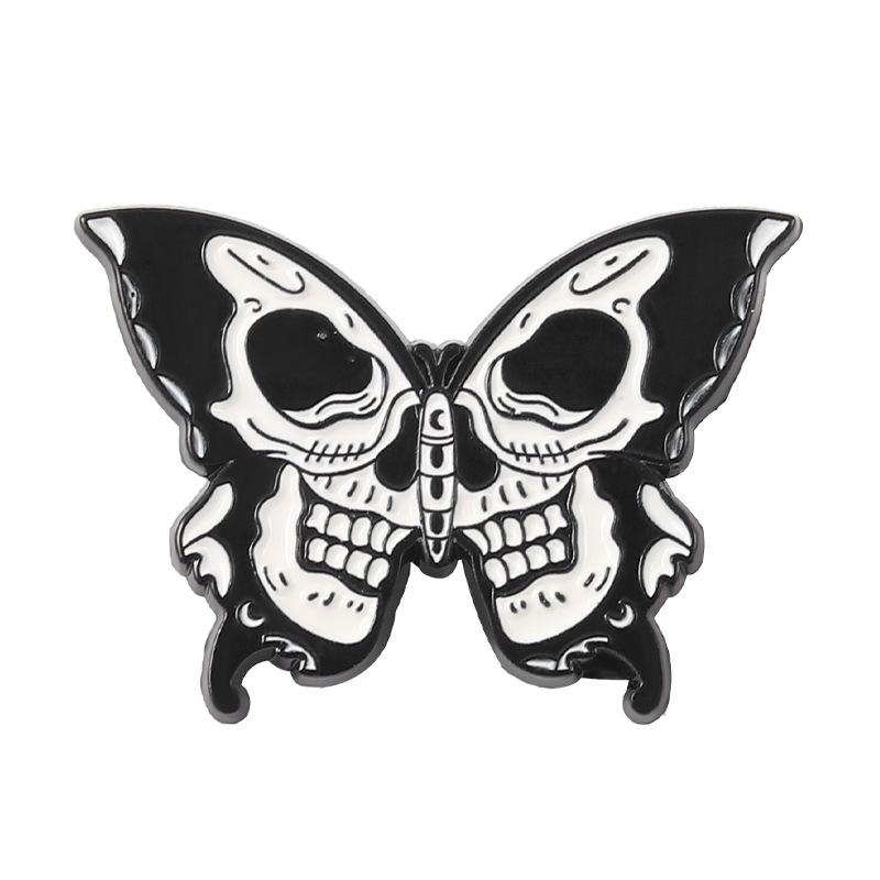 

Spooky Skeleton Animal Moth Badge With Elegant Electroplated Style For Gothic Fashion xz5982