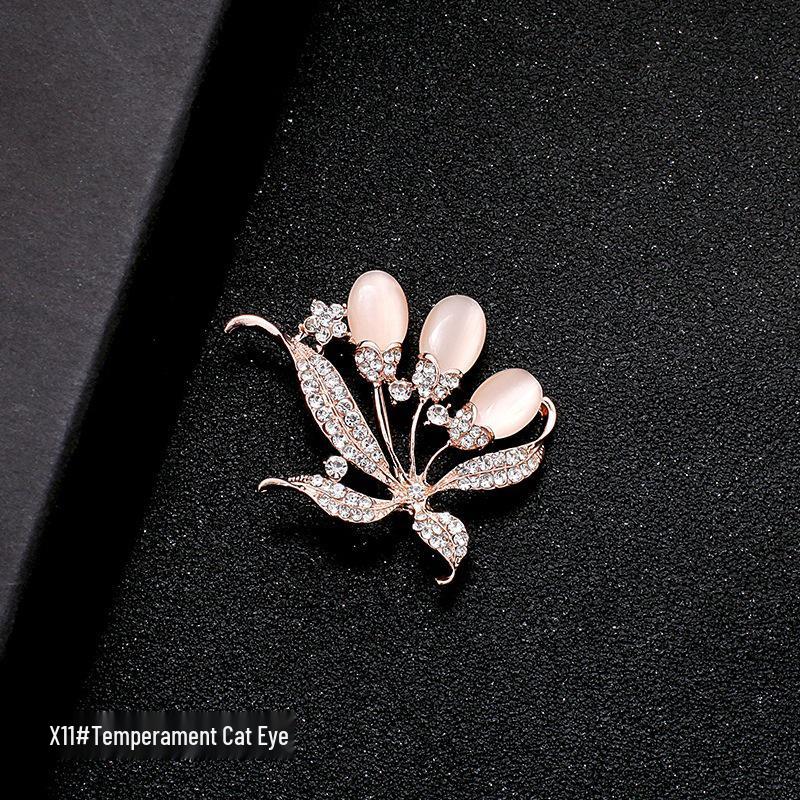 Elegant Peony Brooch: High-End Chinese Style Corsage Pin