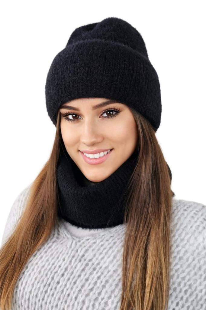 Benita Alpaca Hat and Scarf Set, Black