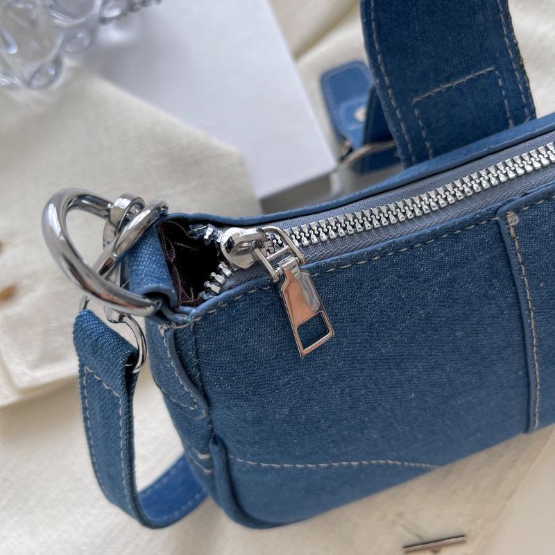 2023 Retro Fashion Women's Denim Chain Crossbody Shoulder Bag – Textured Versatile Underarm Style