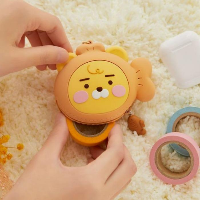 Kakao Friends Silicone Coin Wallet - Bungeoppang Ryan (Fish Bread Ryan).